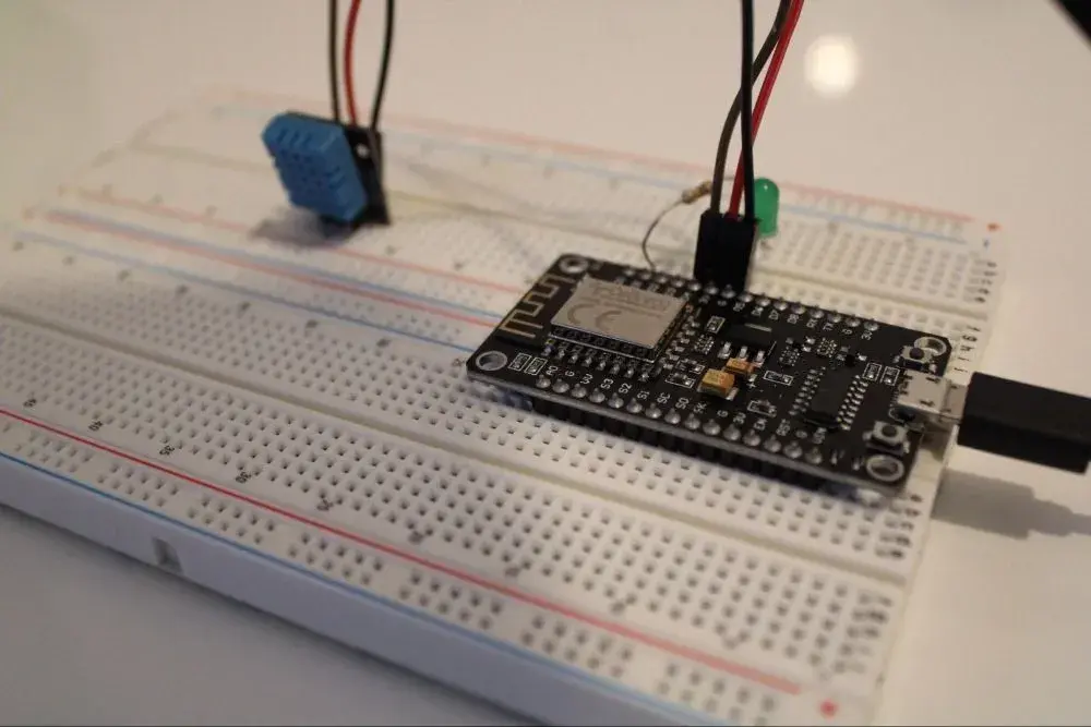 Hardware components demonstration for ESP8266