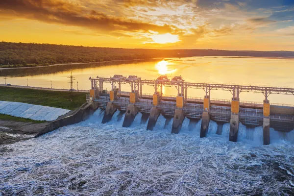 Hydroelectric Monitoring with HiveMQ MQTT platform