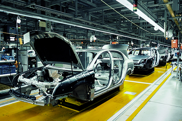 Manufacturers use HiveMQ to reduce downtime, improve efficiency, and make smarter, data-driven decisions.